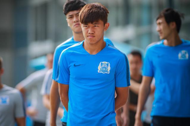 pg电子游戏app-广州城官方：陈俊乐膝关节受伤 确认将赛季报销